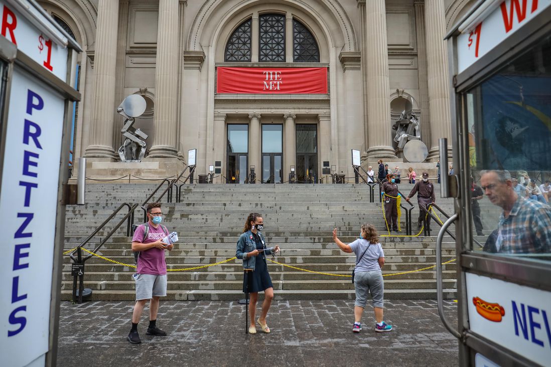 Early voting scene outside of the Met on June 12th, 2021